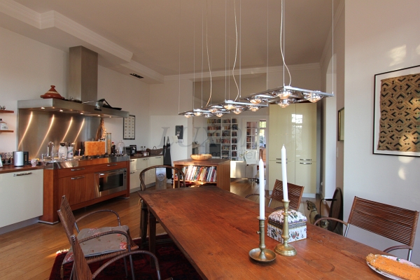 Au�ergew�hnliche Altbauetage in begehrter Lage